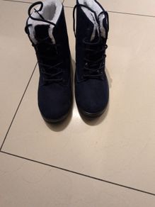 EO3 Faux Suede Navy Lightweight Ankle Boots.  S. 43 -10. New- No Tag.