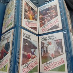 Esso Football Squelchers Set Of 15 Of 16 Books In Original Folder Early 1970s