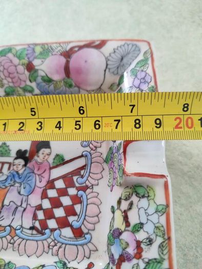 Old Chinese famille 1920 rectangular cigar ashtray stamped