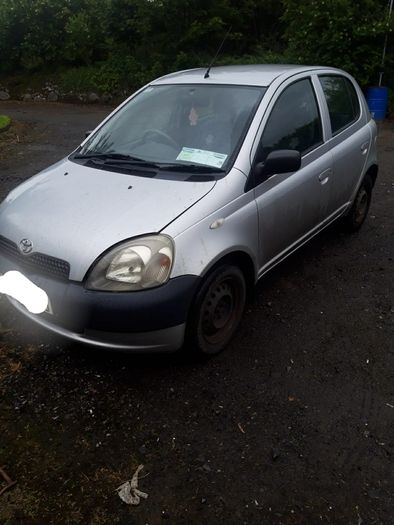 Yaris Breaking