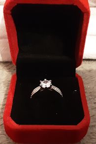 fancy boxed ring