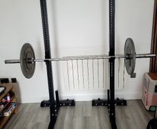 squat rack and weights