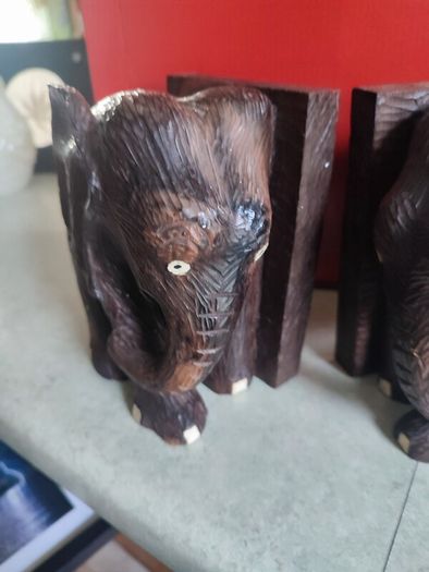 SET OF 2 Large Carved Vintage  Elephant BOOKENDS.