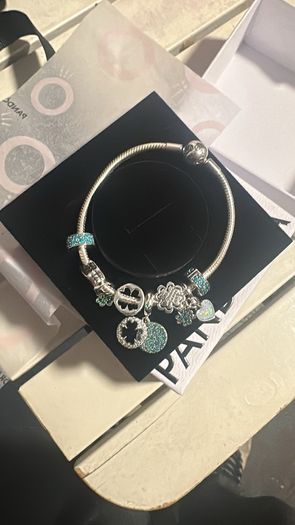 Bracelet