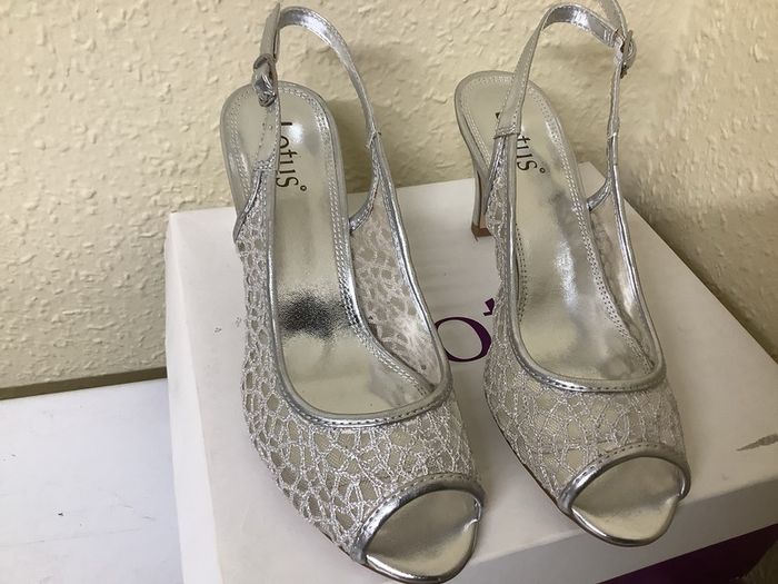 Ladies shoes