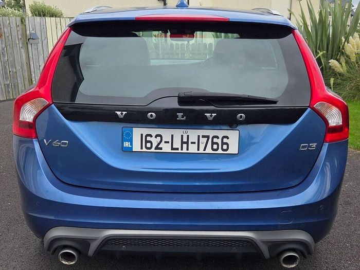 Volvo V60 2016