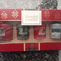 New Yankee Christmas Set