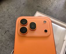 Honor 600 Pro 512gb Rare Orange ( can't be bought ) European Model, brand new in open box