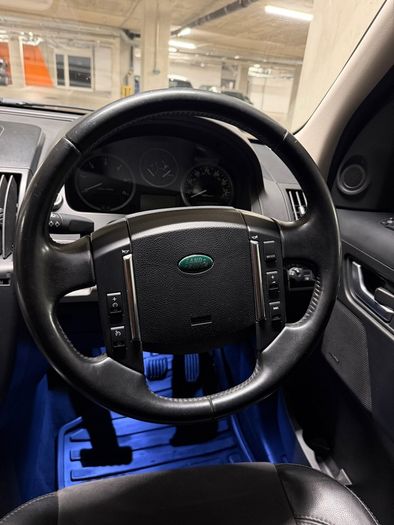 Land Rover Freelander 2