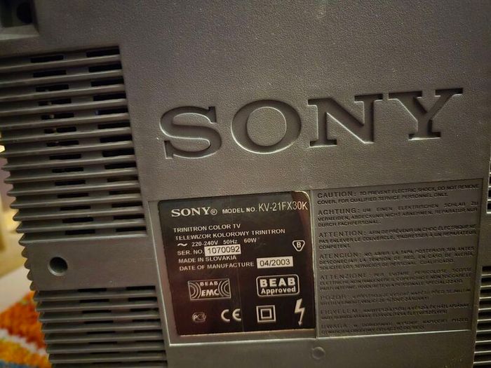 Sony Trinitron KV-21fx30k crt gaming TV