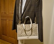 Coach cream leather handbag