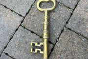 brass decor