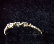 14ct yellow gold diamond ring