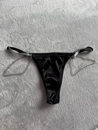 thong size L