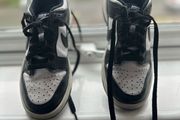 nike ankle runners