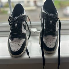 nike ankle runners