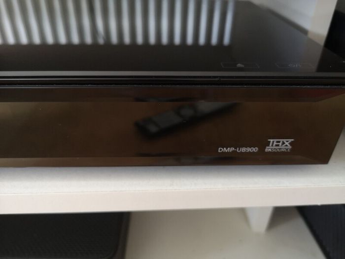 Panasonic UB900 4K player