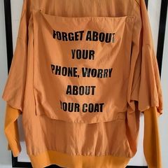 Slogan jumper, one size. L. 14-16