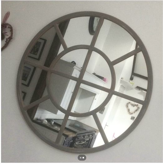feature mirror