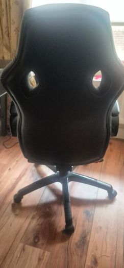 Gaming chair and Desk