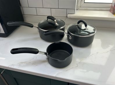 Circulon non-stick saucepans x 3
