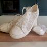shoes sneakers Image 9