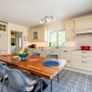 8 seater table Image 2