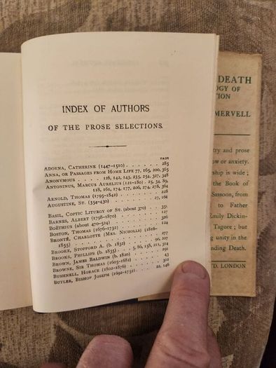 Daily Strenght For Daily Needs. By Mary W. Tileston. Hardback With Dustjacket In Good Condition.