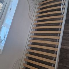 Ikea Minnen Extendable Bed