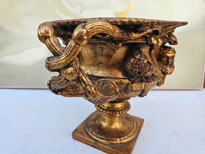 Warwick Vase