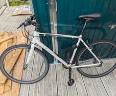 Giant Escape Mens Hybrid Bike (L)