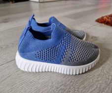 Boys shoes