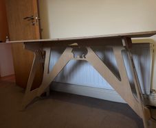 Flying Elephant desk