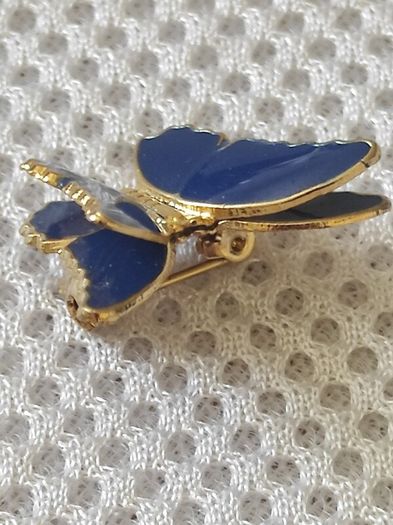 Butterfly brooch