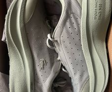 Lacoste running trainers Shoes size 43