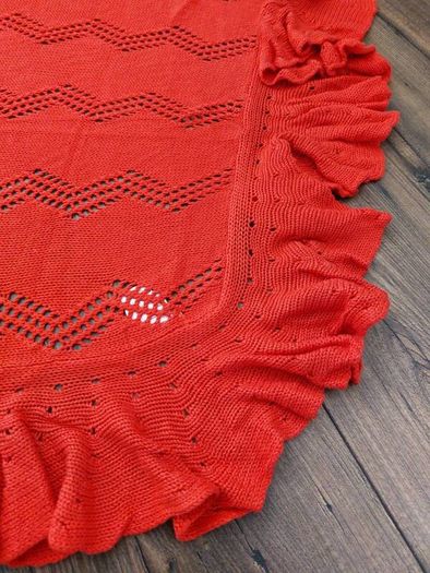 Rouge - red scarf