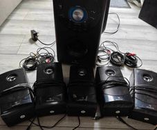 Auna speaker