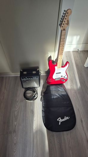 Squier stratocaster + amp and accessories
