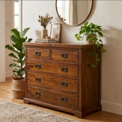 Chest of drawer