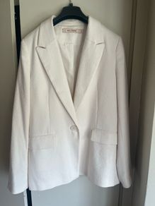 Winter white gorgeous blazer