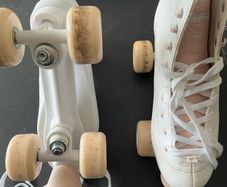 SFR roller skates very good condition size 6