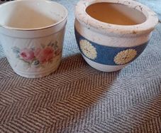 2 x vintage pots