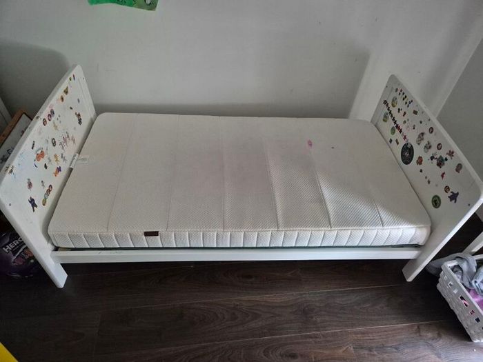 cot bed matress and covers