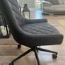 Swivel Chair Image 2
