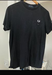 Fred Perry tshirt