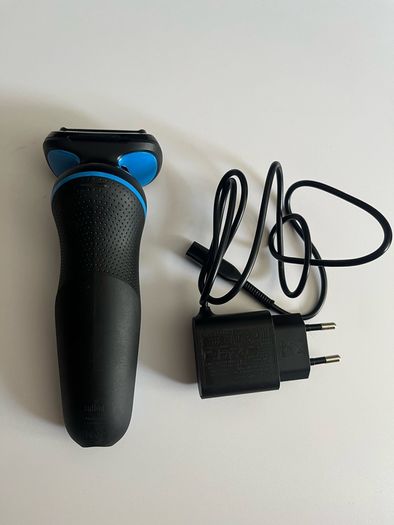 Wet and Dry Electric Shaver Braun  series 5 brand new 5 years warranty
