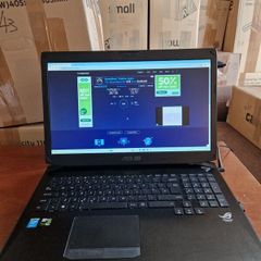 Asus Laptop - 8gb Ram / I7 / 1tb Ssd
