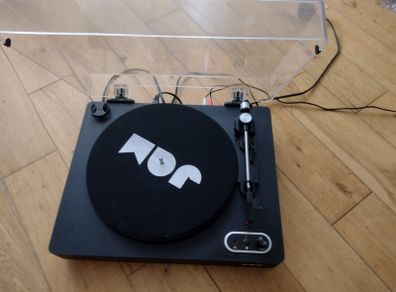 Jam Turntable, Vinyl Record Player, fully working with phono preAmp inside.