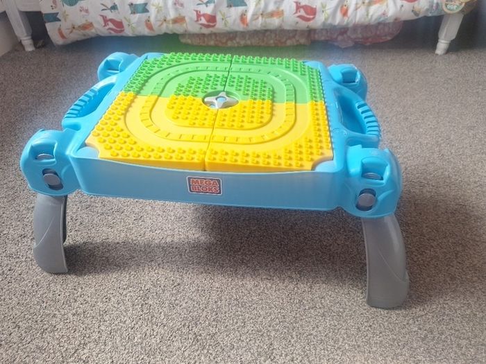 Mega Blocks storage and play table