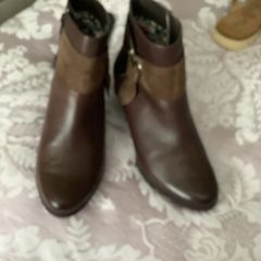 Ladies boots hotter